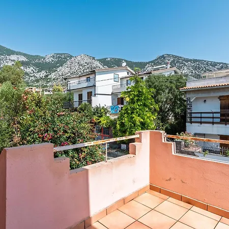 Calagonone Seaview House 아파트 *