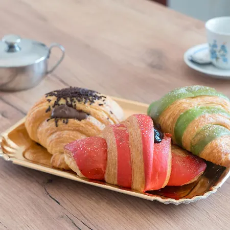 Calagonone Seaview House * 칼라고노네