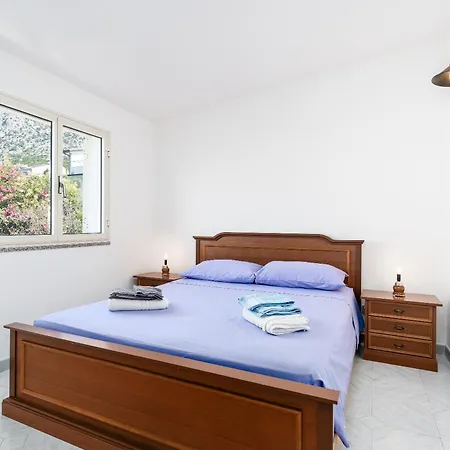 아파트 Calagonone Seaview House 칼라고노네